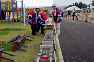 かまどベンチを使用している画像
